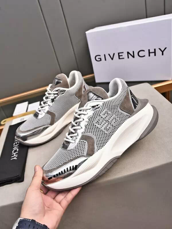 givenchy decontractees chaussures pour homme s_1225601